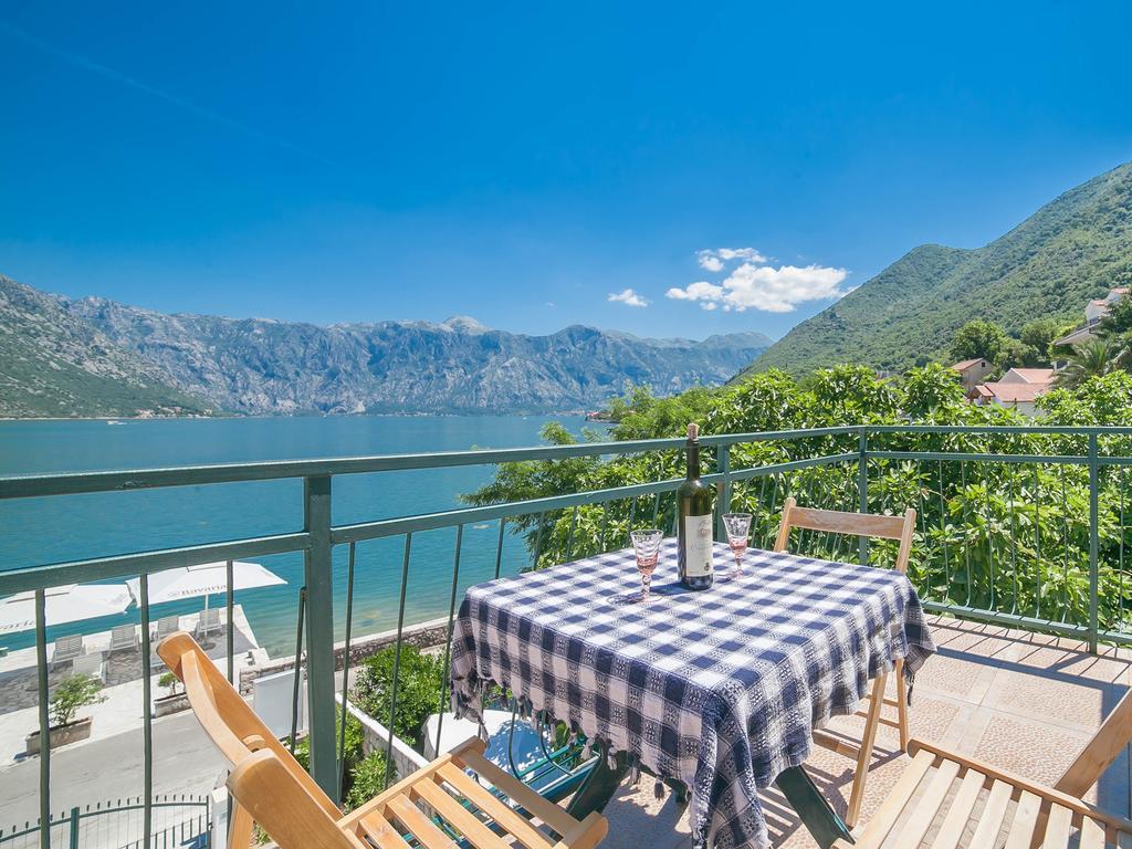 Apartments Iva Kotor Exterior photo